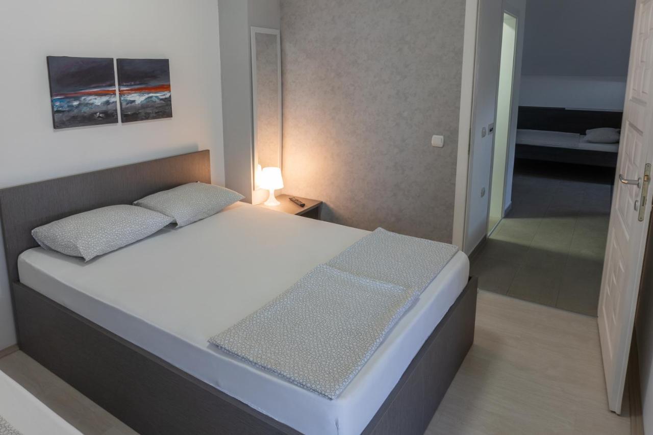 Apartments Ivi غيفيغليا المظهر الخارجي الصورة