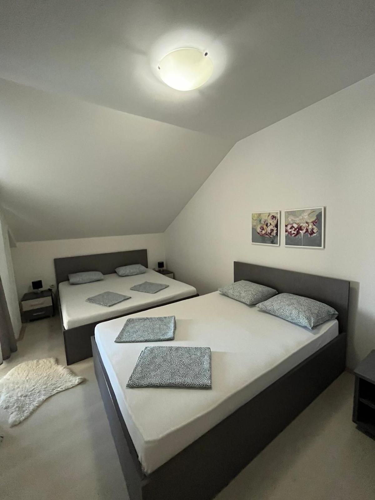 Apartments Ivi غيفيغليا المظهر الخارجي الصورة