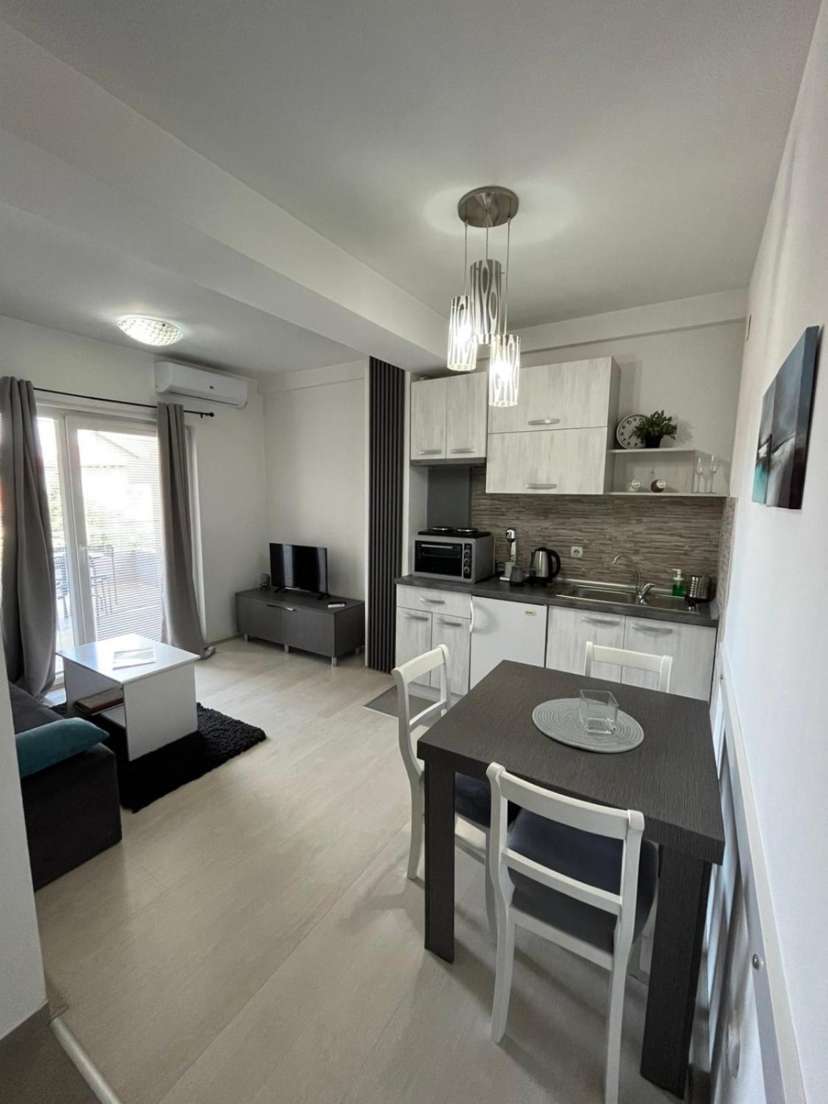Apartments Ivi غيفيغليا المظهر الخارجي الصورة